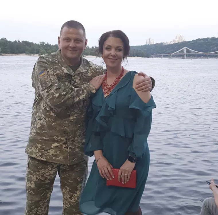 Дружина Залужного: як виглядає та чим займається кохана ...